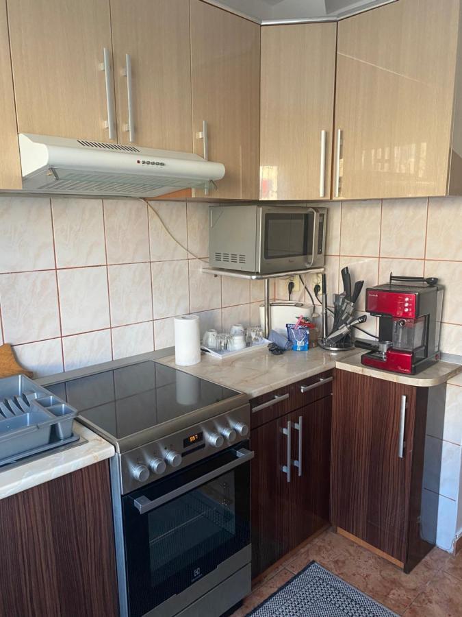 Apartament Regim Hotelier Oradea Exteriör bild